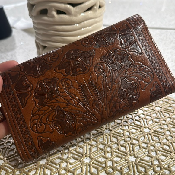 🤎Alma Mia Signature Wallet - Picture 8 of 17